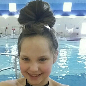 Meet your Posher, Eva